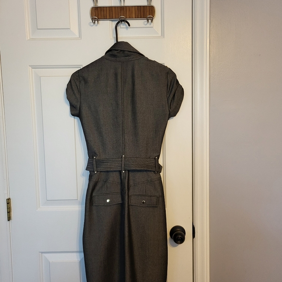 Cache Contour size 2 black faux wrap dress with gold button and removable belt - Picture 7 of 11